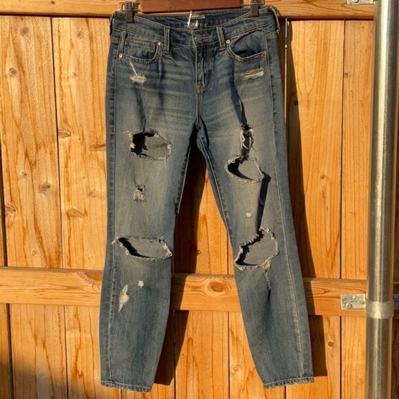 Take 50% OFF- Project Runway Ripped Jeans, Size-4 - Picture 2 of 9